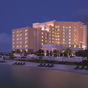 traders-hotel-qaryat-al-beri-abu-dhabi.abudhabi-hotels-ae.net/