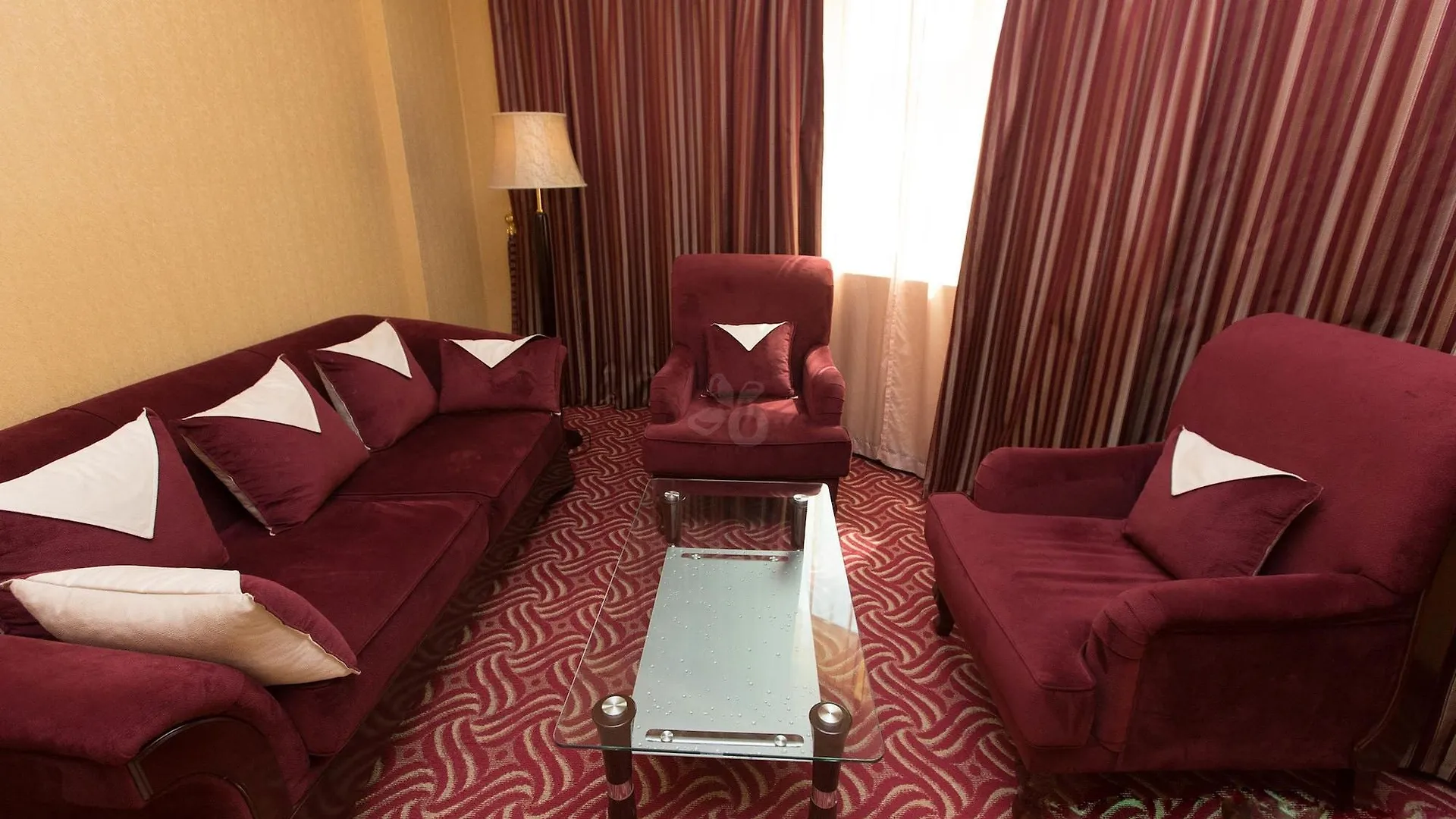 Comfort Inn Hotel Deira Dubaj