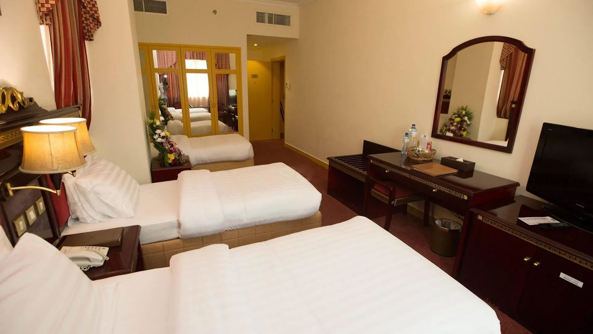 Comfort Inn Hotel Deira Dubaj