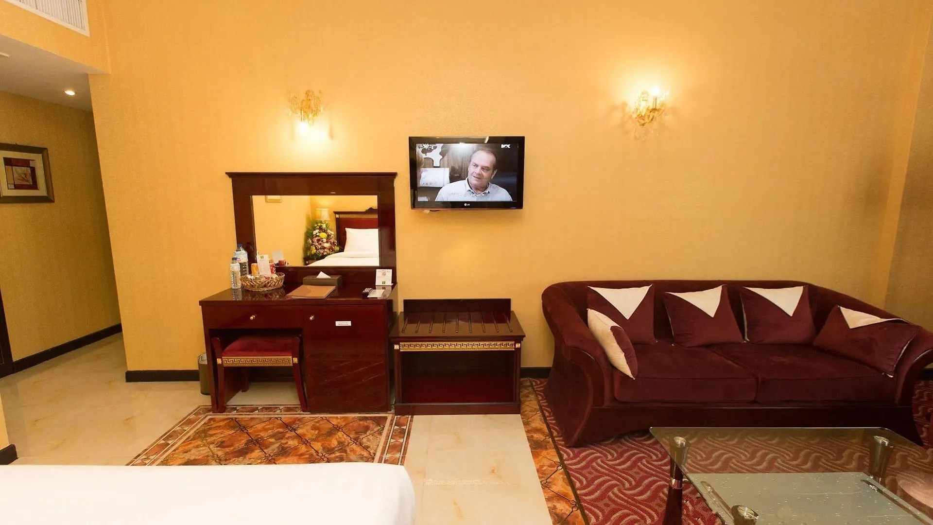 Comfort Inn Hotel Deira Dubaj 3*,