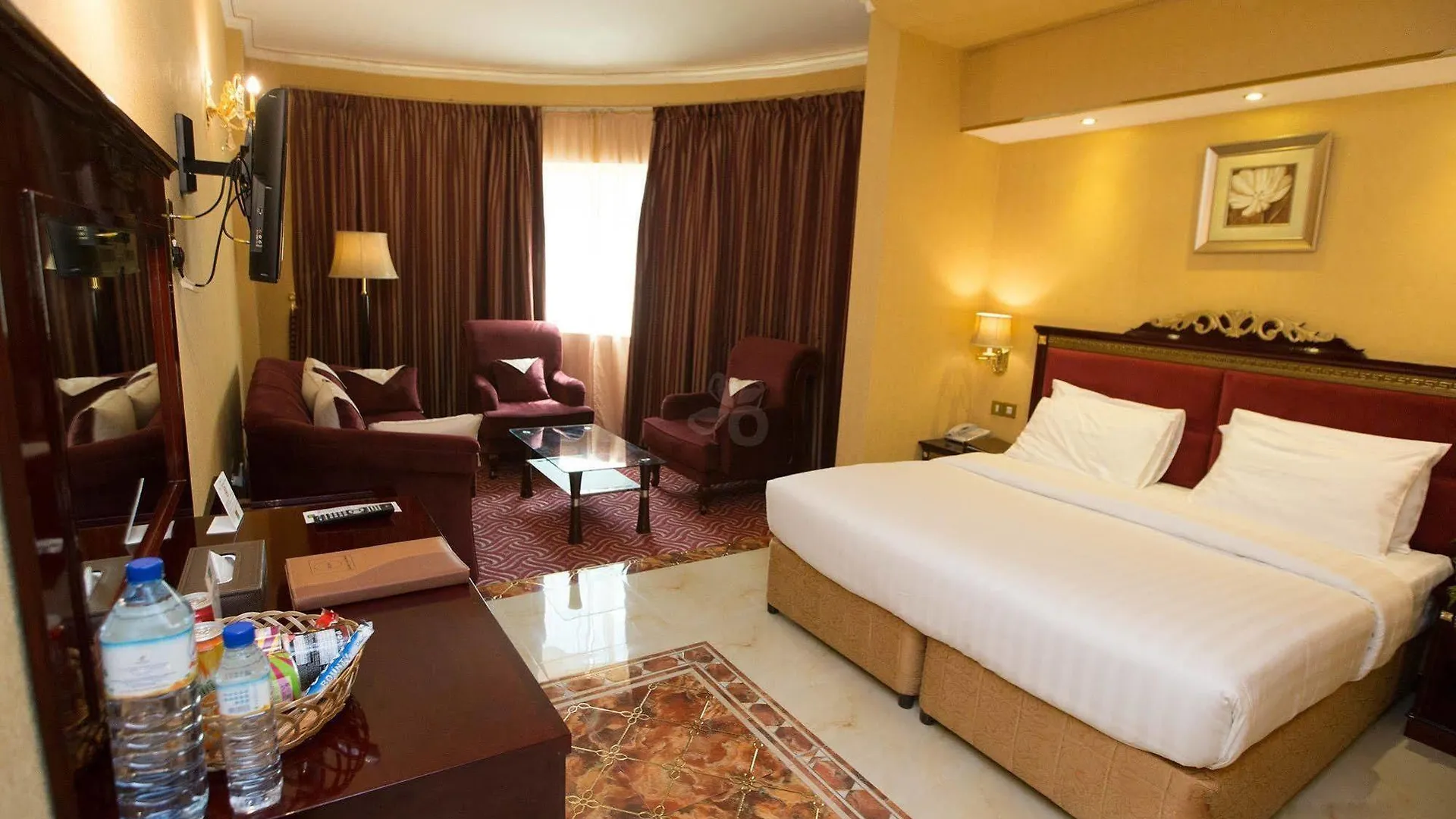 Comfort Inn Hotel Deira Dubaj 3*,